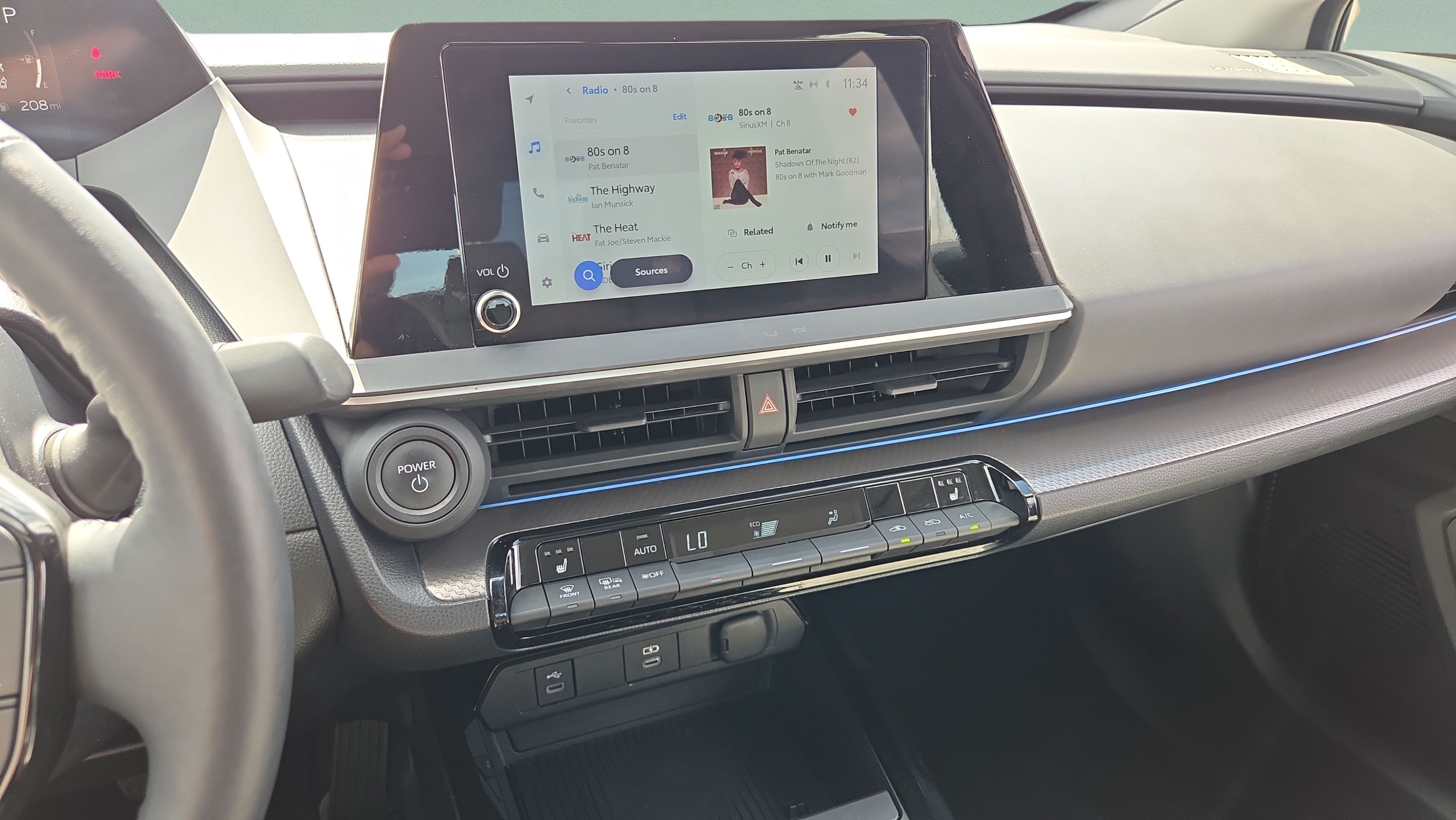 Certified 2023 Toyota Prius XLE FWD image 23