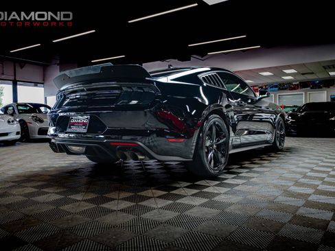 Used 2021 Ford Mustang GT Premium w/ Equipment Group 401A image 26