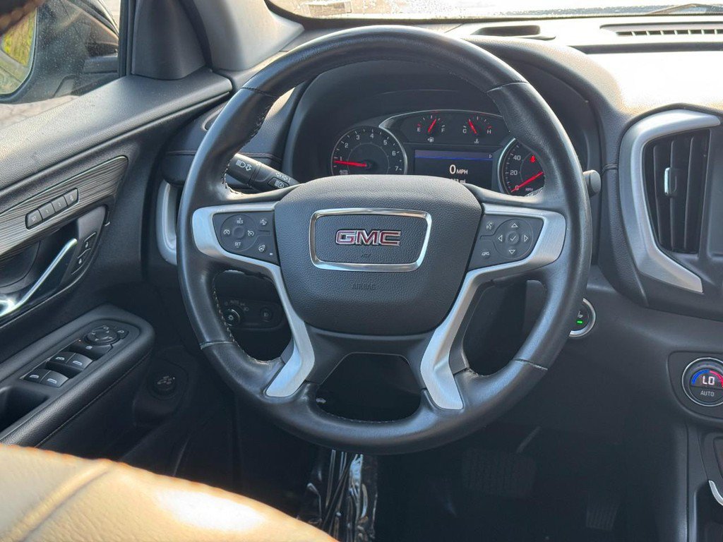 Used 2021 GMC Terrain SLT w/ Elevation Edition FWD image 17