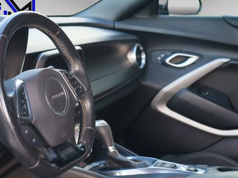 Used 2017 Chevrolet Camaro SS image 13