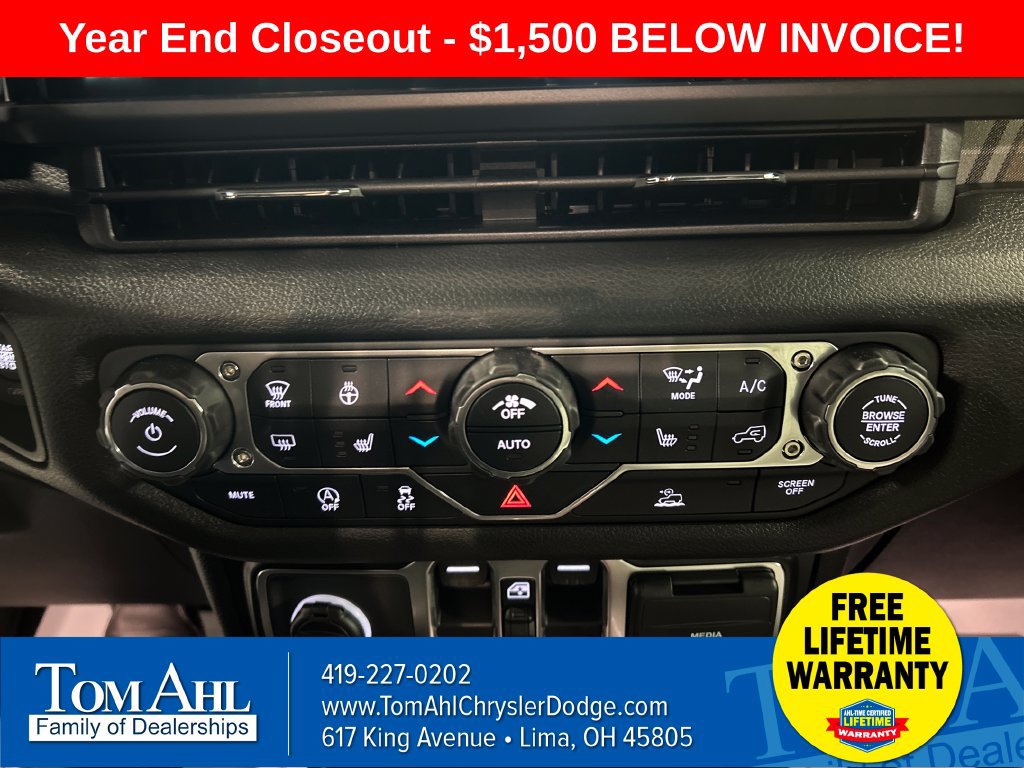 New 2026 Jeep Gladiator Sport AWD/4WD image 17