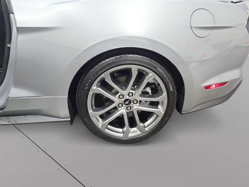 Used 2021 Ford Mustang GT Premium w/ Equipment Group 401A RWD image 15