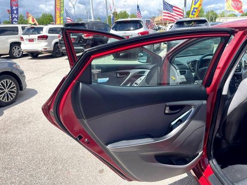 Used 2016 Hyundai Elantra SE w/ Option Group 02 image 10