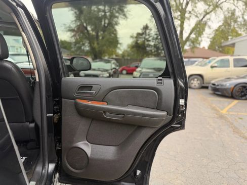 Used 2008 GMC Yukon 4WD Hybrid image 28