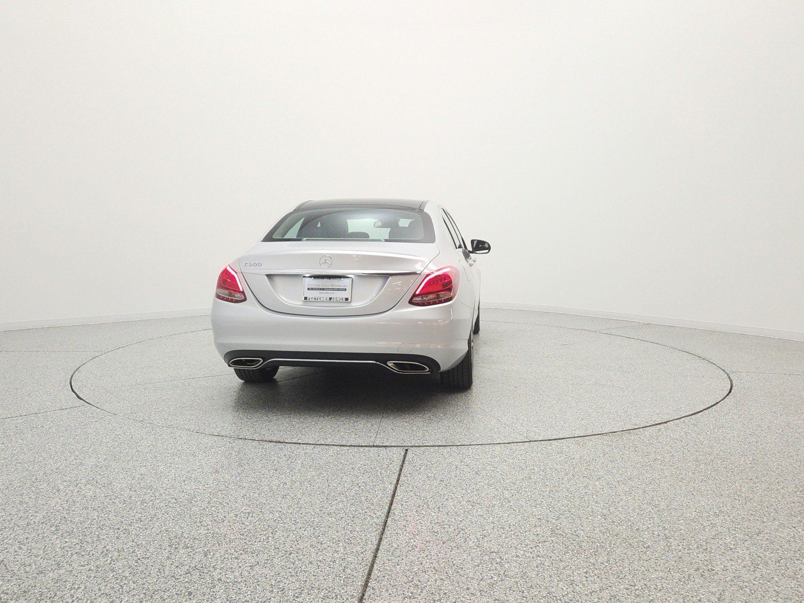 Used 2017 Mercedes-Benz C 300 Sedan image 6