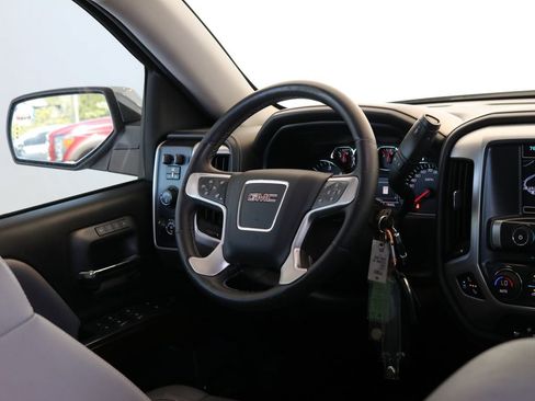 Used 2017 GMC Sierra 1500 SLT AWD/4WD image 41