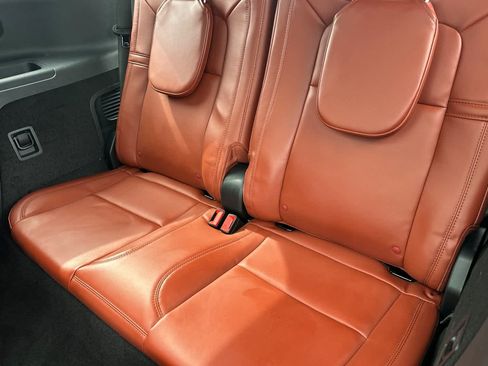 Used 2025 Lincoln Aviator Reserve w/ Luxury Package AWD/4WD image 15