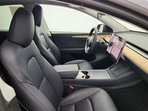 Used 2023 Tesla Model Y Long Range image 26