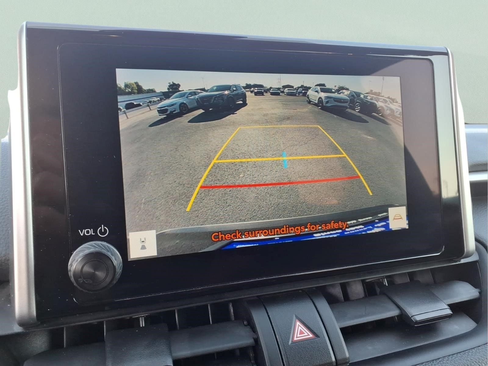Used 2024 Toyota RAV4 XLE FWD image 10