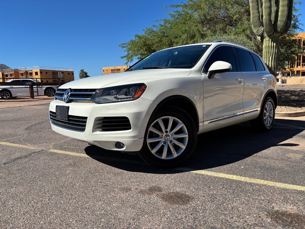 Used 2011 Volkswagen Touareg Sport AWD/4WD image 3