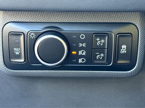 Used 2024 Ford Mustang Mach-E Select w/ Comfort Package Lite image 15