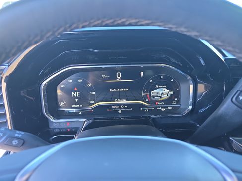 Used 2024 GMC Sierra 1500 Elevation image 32