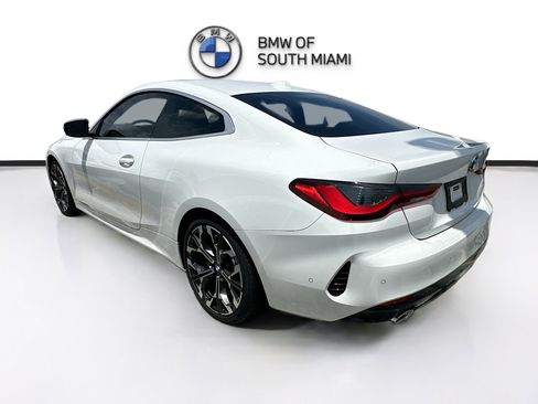 New 2026 BMW 430i Coupe w/ Parking Assistance Package RWD image 4