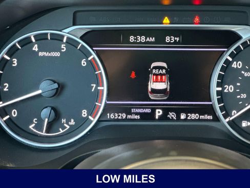 Used 2024 Nissan Rogue SV FWD image 30