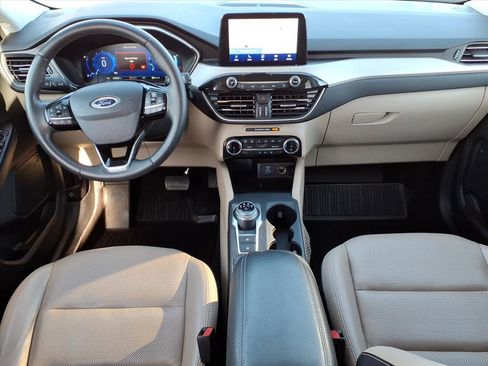 Certified 2022 Ford Escape SEL w/ Technology Package image 20