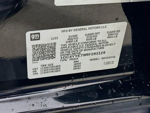 Certified 2024 Chevrolet Silverado 2500 ZR2 w/ Technology Package image 35