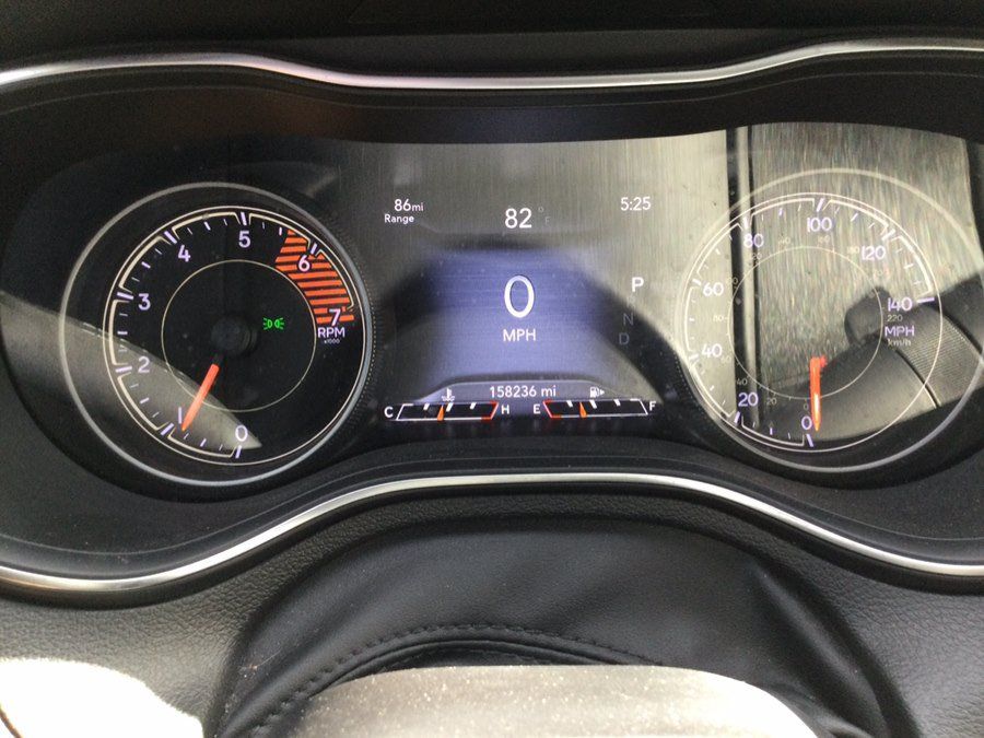 Used 2019 Jeep Cherokee High Altitude AWD/4WD image 27