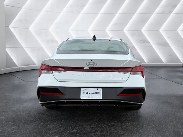 Used 2025 Hyundai Elantra Limited FWD image 6