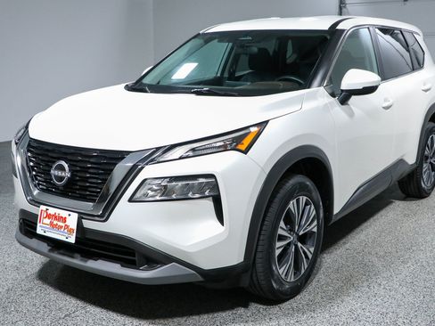 Used 2022 Nissan Rogue SV FWD image 30