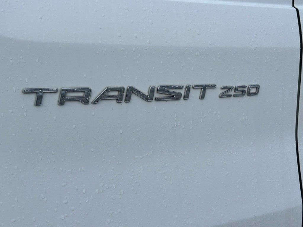 Used 2019 Ford Transit 250 148 Low Roof RWD image 21