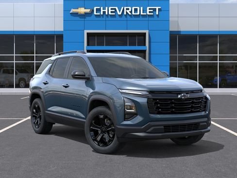 New 2027 Chevrolet Equinox LT w/ Convenience Package II FWD image 7