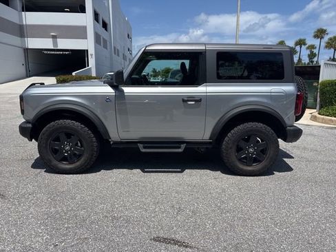 Used 2024 Ford Bronco Black Diamond image 4