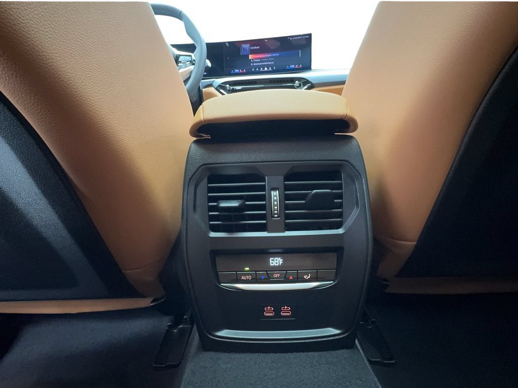 Used 2025 BMW i4 eDrive40 w/ Driving Assistance Package RWD image 41