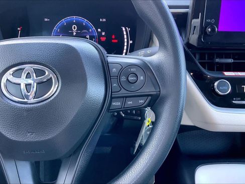 Used 2026 Toyota Corolla LE image 23