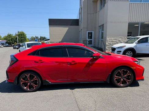 Used 2021 Honda Civic Sport Touring image 2