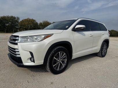 Used 2018 Toyota Highlander XLE