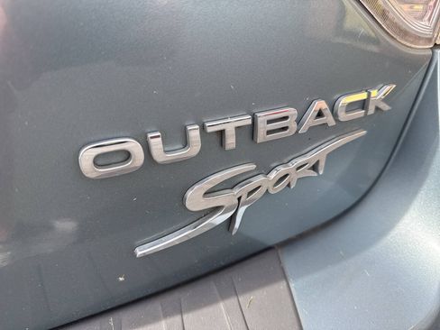 Used 2011 Subaru Impreza Outback Sport AWD/4WD image 28