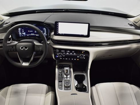 New 2026 INFINITI QX60 Luxe w/ Family Package image 13