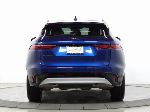 Used 2022 Jaguar F-PACE S image 5