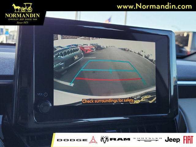 Used 2024 Toyota Corolla Cross L FWD image 10