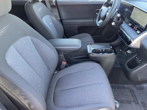 Certified 2025 Hyundai Ioniq 5 SE image 29
