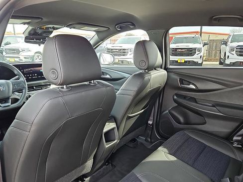 Certified 2024 Buick Envista Preferred image 9