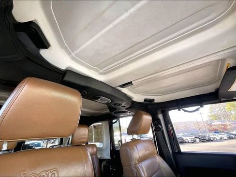 Used 2012 Jeep Wrangler Unlimited Sahara w/ Connectivity Group image 22