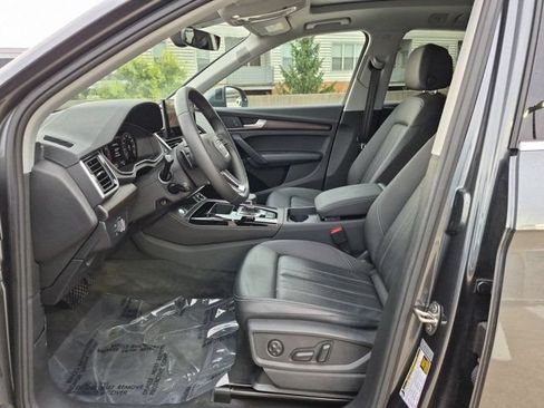 Certified 2023 Audi Q5 2.0T Premium Plus AWD/4WD image 9