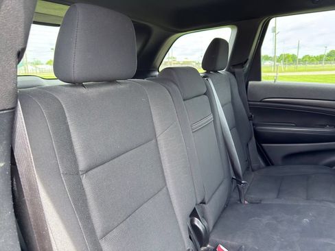 Used 2017 Jeep Grand Cherokee Laredo AWD/4WD image 28