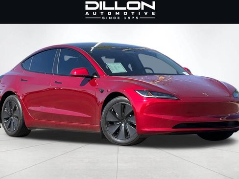 Used 2025 Tesla Model 3 Long Range AWD/4WD image 2