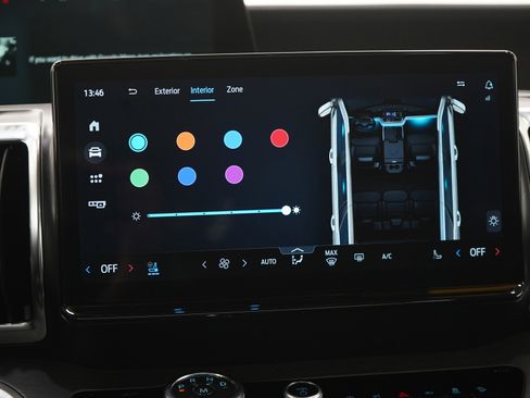 Used 2025 Ford Expedition Max Platinum AWD/4WD image 22