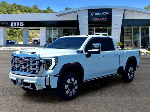 Used 2024 GMC Sierra 2500 Denali w/ Denali Reserve Package AWD/4WD image 5