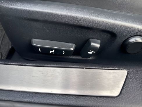 Used 2017 Lexus RC F w/ Premium Package image 10