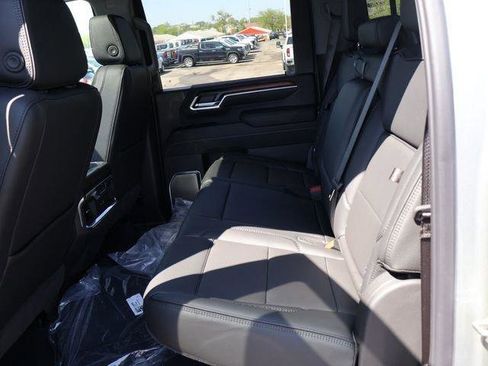 New 2026 GMC Sierra 2500 Denali w/ Denali Reserve Package AWD/4WD image 11