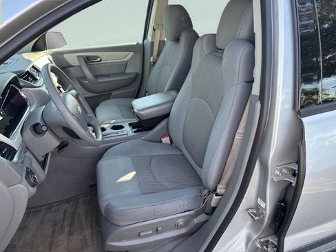 Used 2017 Chevrolet Traverse LS w/ LPO, 'HIT The Road' Package FWD image 18
