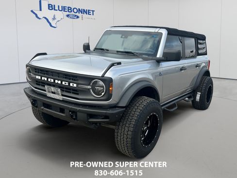 Used 2021 Ford Bronco Black Diamond AWD/4WD image 1