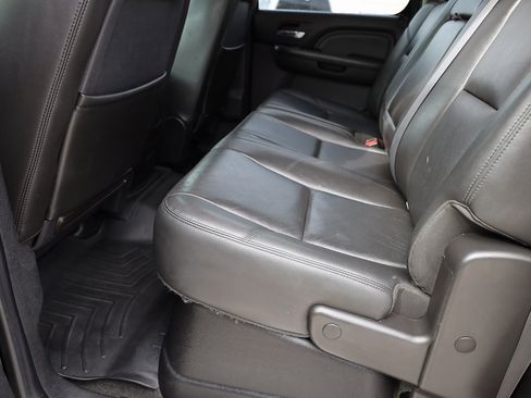 Used 2011 GMC Sierra 3500 Denali image 17