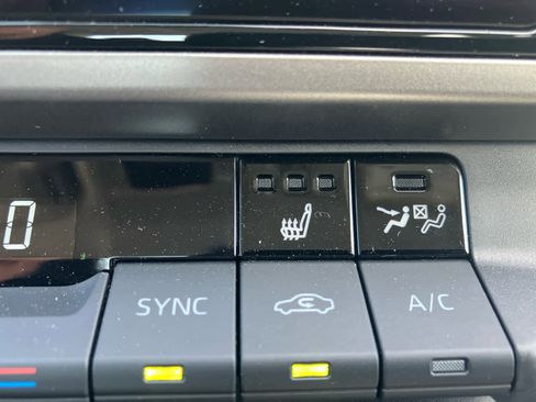 Certified 2025 Toyota Camry LE w/ Convenience Package FWD image 29