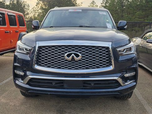 Used 2024 INFINITI QX80 Luxe image 2