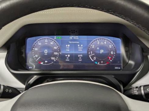 Used 2020 Land Rover Defender 110 S image 28